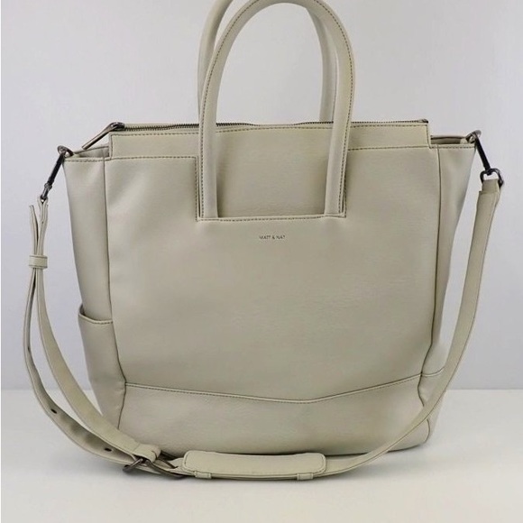 Matt & Nat Percio Diaper bag - Picture 3 of 4